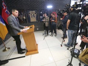 Mayor Brian Bowman speaks to the media. (CHRIS PROCAYLO/Winnipeg Sun file)