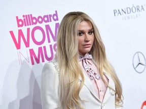 Kesha attends the Billboard Women in Music 2016 event on December 9, 2016 in New York City. / AFP / ANGELA WEISS (Photo credit should read ANGELA WEISS/AFP/Getty Images)