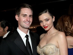 Founder, Snapchat Evan Spiegel (L) and model Miranda Kerr attend the Fifth Annual Baby2Baby Gala, Presented By John Paul Mitchell Systems at 3LABS on November 12, 2016 in Culver City, California. (Photo by Tommaso Boddi/Getty Images for Baby2Baby)