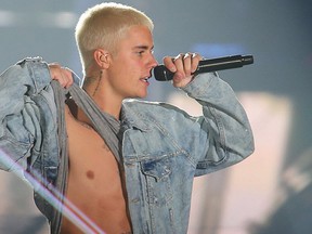 Justin Bieber performs in Winnipeg, Man. Saturday June 11, 2016. (Brian Donogh/Winnipeg Sun/Postmedia Network)