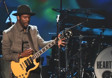Gary Clark Jr perform during the 2017 MusiCares Person of the Year, honouring Tom Petty,  in Los Angeles on Feb. 10, 2017.  (ROBYN BECK/AFP/Getty Images)