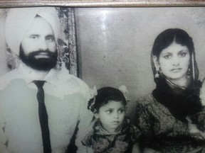Surjit Singh Flora's parents and two of his sisters. (Supplied Photo)
