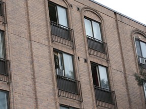 A fire in an apartment on Thursday, Feb. 9, 2017 killed Vern Belanger, a tenant in a TCHC building on George Street in downtown Toronto. (Stan Behal/Toronto Sun)