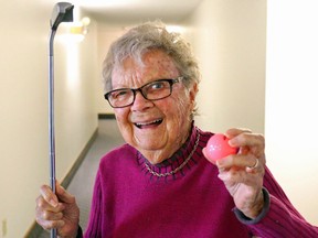 BRUCE BELL/THE INTELLIGENCER
Evelyn Coburn, 100, of Picton never loses a game of golf due to the weather.