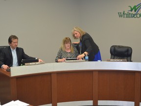 Chief Administrative Officer Peter Smyl (left), Coun. Darlene Chartrand (centre) and Mayor Maryann Chichak at the Feb. 13 Whitecourt Town Council Meeting (Jeremy Appel | Whitecourt Star).