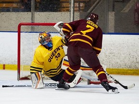 (Queen's Athletics photo)