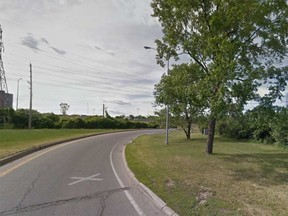 MTO plan to close one of the eastbound 417 on-ramps at Carling and Kirkwood. GOOGLE STREETVIEW