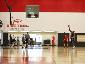 Toronto Raptors forward DeMarre Carroll arcs a ball as the team held a light workout in Toronto on March 2, 2017 in preparation for a road trip. (Jack Boland/Toronto Sun/Postmedia Network)