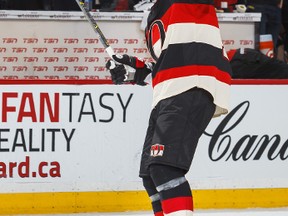 Alexandre Burrows of the Ottawa Senators salutes the fans after an NHL game against the Colorado Avalanche on March 2, 2017. (Francois Laplante/Freestyle Photography/Getty Images)