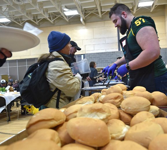 Annual roast beef dinner brings together community Edmonton Sun