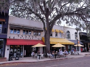 Downtown Winter Park is filled with lovely boutique shops and lively restaurants with sidewalk patios. JIM BYERS PHOTO
