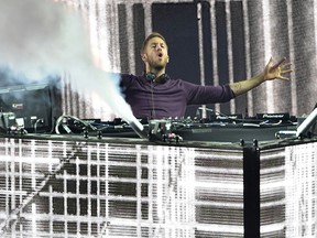 DJ Calvin Harris performs onstage at the Empire Polo Club on April 24, 2016 in Indio, Calif. (Kevin Winter/Getty Images for Coachella)