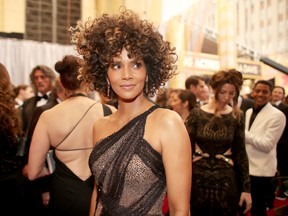 Actor Halle Berry attends the 89th Annual Academy Awards at Hollywood & Highland Center on February 26, 2017 in Hollywood, California. (Photo by Christopher Polk/Getty Images)
