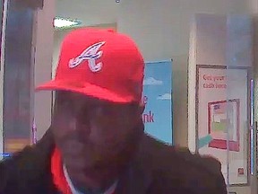 Video capture of a bank robbery suspect Toronto Police are calling the "major league bandit." (TORONTO POLICE/HANDOUT)