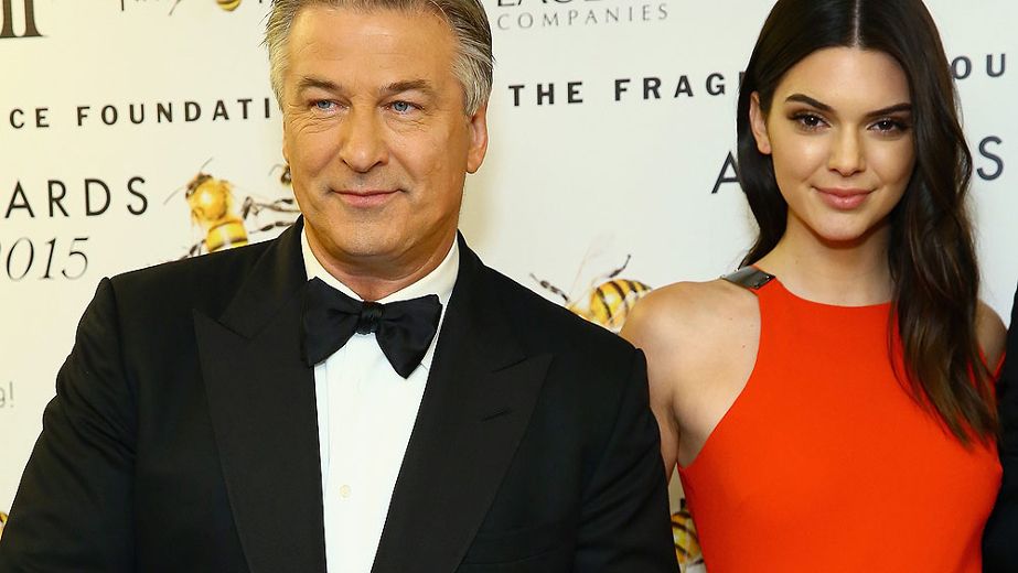 Alec Baldwin defends Kendall Jenner over Pepsi ad controversy Toronto Sun(01)