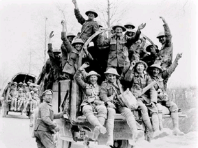 Canadian First World War soldiers return from Vimy Ridge. (National Archives of Canada)