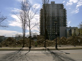 The site on Talbot street, between Dufferin and Fullarton, is now being prepared for a massive highrise to be put up by Rygar.  (Hannah MacLeod/The London Free Press)