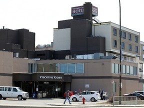 The Viscount Gort Hotel on Portage Avenue in Winnipeg on Sun., April 23, 2017. A small fire at the hotel on Saturday forced guests outside. Kevin King/Winnipeg Sun/Postmedia Network