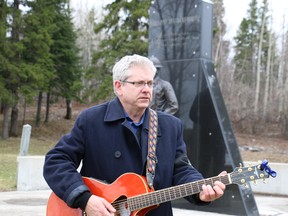 Timmins-James Bay MP Charlie Angus, who is running for the NDP leadership, made a campaign stop, meeting with local media before heading over to the National Day of Mourning event held at the Timmins Miner’s Memorial. That’s where Angus performed his folk ballad War Down Below, describing the lives and travails of hard rock miners in Northern Ontario. Aside from being an MP, Angus is an author, historian and performer with the folk country music group known as the Grievous Angels.