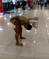 Naked woman shocks passengers at airport_2