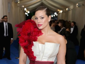 Ashley Graham attends the 'Rei Kawakubo/Comme des Garcons: Art Of The In-Between' Costume Institute Gala at Metropolitan Museum of Art on May 1, 2017 in New York City. (Photo by Neilson Barnard/Getty Images)