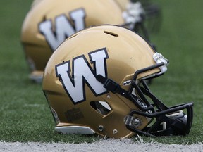 Blue Bombers helmets. (Jason Halstead/Winnipeg Sun/Files)