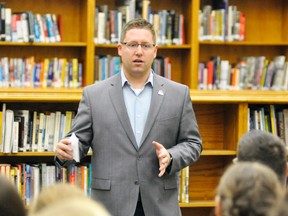 Perth-Wellington MP John Nater, a MDHS graduate, spoke to current Grade 11-12 law students at Mitchell District High School April 28. ANDY BADER/MITCHELL ADVOCATE