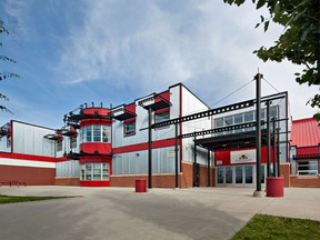 Lindsay Thurber Comprehensive High School (Red Deer Public School District)