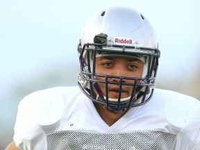 Jr. Mustangs running back Tazie Vang Bell of Clarke Road SS, who ran for almost 300 yards in their first game. (MIKE HENSEN, The London Free Press)