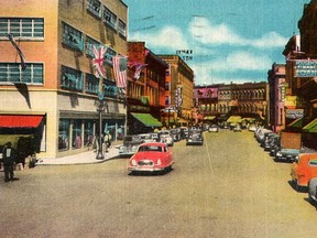 King Street looking west from the Market Square, early 1950s. The car in the foreground is a Nash.