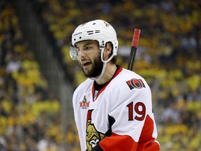 Derick Brassard of the Ottawa Senators argues a call against the Pittsburgh Penguins during Game 2 of the Eastern Conference final at PPG Paints Arena on May 15, 2017. (Bruce Bennett/Getty Images)