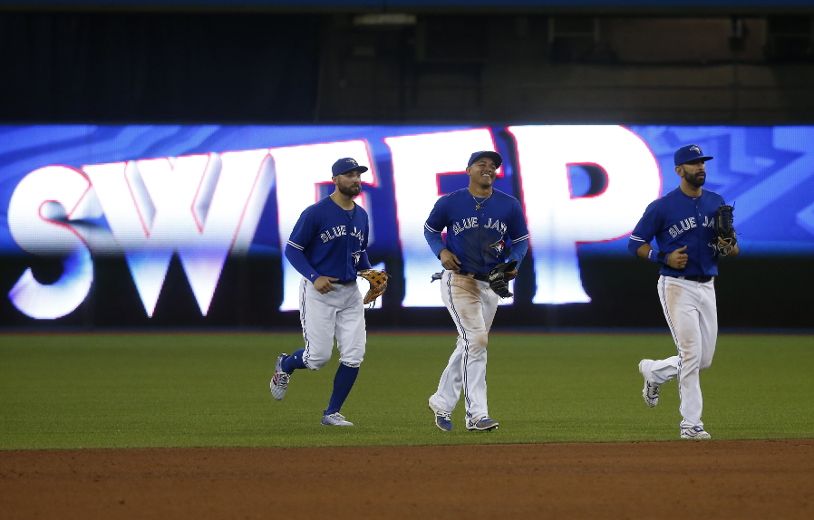 Blue Jays opt for $200M Rogers Centre reno over new stadium