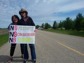 Photo supplied by OPA
Protesters outside the Parkland Airport on June 4.
