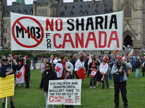 An estimated 300 to 400 people attended the 'Million Canadian March' on Parliament Hill Saturday to show support for an eclectic mix of right wing issues. (KEVIN METCALF / CANADIAN JOURNALIST FOR FREE EXPRESSION)