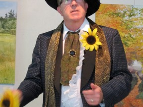 Tillsonburg Mayor Stephen Molnar portrayed Oscar Wilde during Wilde Week in Tillsonburg on May 29 at Annandale National Historic Site. (Contributed Photo/Bill Pratt)