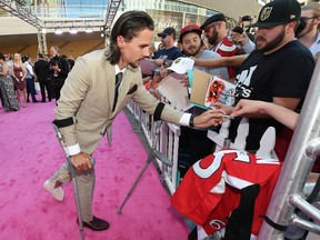 Erik Karlsson of the Ottawa Senators signs autographs for fans at the 2017 NHL Awards at T-Mobile Arena on June 21, 2017. (Ethan Miller/Getty Images)