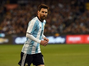 Argentina's Lionel Messi runs during the friendly international football match between Brazil and Argentina at the MCG in Melbourne on June 9, 2017. (AFP PHOTO)
