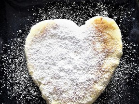 Pan-Fried Bannock topped with powdered sugar. (Submitted photo)