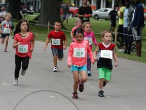 River Run Kids' Minnow Run 2016