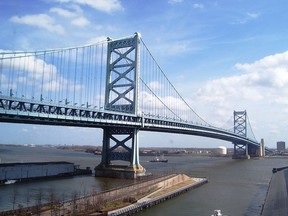 Ben Franklin Bridge. (Wikimedia Commons)