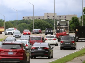 Heavy traffic on Wonderland Road's Guy Lombardo bridge in London, Ont. on Monday, July 24, 2017. (MIKE HENSEN, The London Free Press)