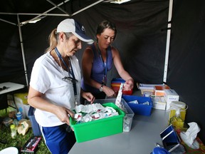 The "pop-up" safe-injection site set up near the ByWard Market as an emergency response to the rising number of overdoses in Ottawa saw 11 clients on its opening day Friday.