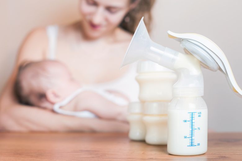 Breastfeeding mom ordered to use bottles in custody dispute with dad