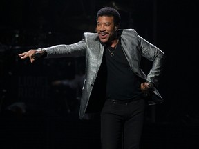 Lionel Richie performs at Rogers Place, in Edmonton Friday Sept. 1, 2017. (David Bloom)