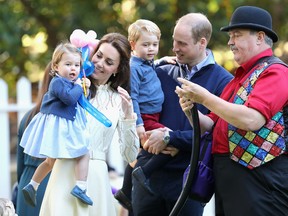 Catherine, Duchess of Cambridge, Princess Charlotte of Cambridge and Prince George of Cambridge, Prince William, Duke of Cambridge at a children's party for military families during the Royal Tour of Canada on September 29, 2016 in Victoria, B.C. (Chris Jackson/Getty Images)