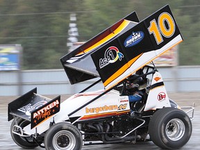 Mitch Brown (No. 10) was the Day 2 SOS sprint car winner at last weekend's annual Labour Day Classic at Brighton Speedway. (Rod Henderson photo)
