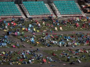 Belongings are scattered and left behind at the site of the mass shooting at the Route 91 Harvest Festival, on Tuesday, Oct. 3, 2017 in Las Vegas, Nev.(GETTY IMAGES/PHOTO)