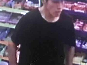 Wallaceburg convenience store robbery