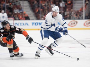 Toronto Maple Leafs centre Patrick Marleau controls the puck as Anaheim Ducks centre Rickard Rakell tries to reach it during the first period of an NHL hockey game Wednesday, Nov. 1, 2017, in Anaheim, Calif. (AP Photo/Kyusung Gong)