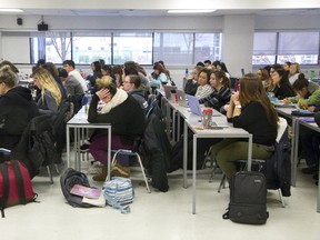 Classrooms at Fanshawe College are filled with students Tuesday for the first time in more than five weeks after a strike by their teachers and other staff of colleges across Ontario was brought to an end by government legislation. (DEREK RUTTAN, The London Free Press)